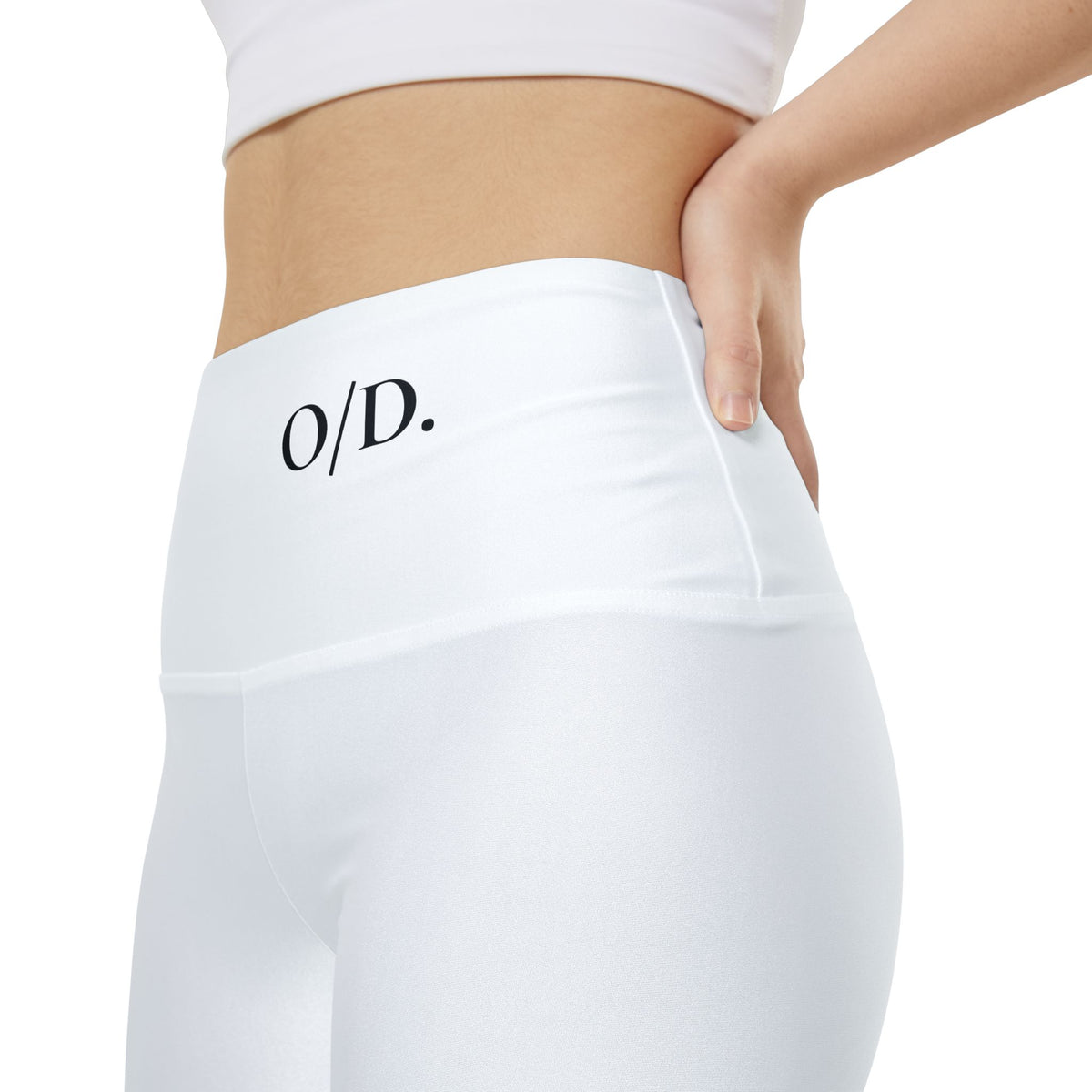 O/D. Weiße Damen-Trainings-Radlerhose – Sportliche Radlerhose mit hoher Taille