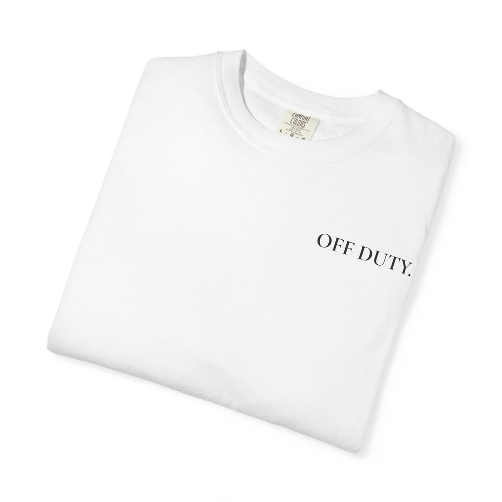 Damen T-Shirt „OFF DUTY“ – Minimalistisches „Out of Office“ Büro-Flucht Shirt