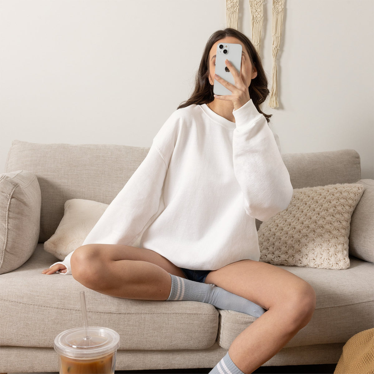 Sweat-shirt à col rond pour femme « Indisponible. Hors de portée. »